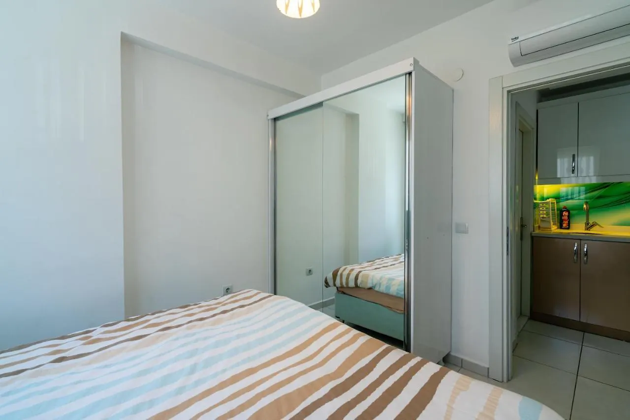Sare Suites Downtown Анталья Апарт-отель