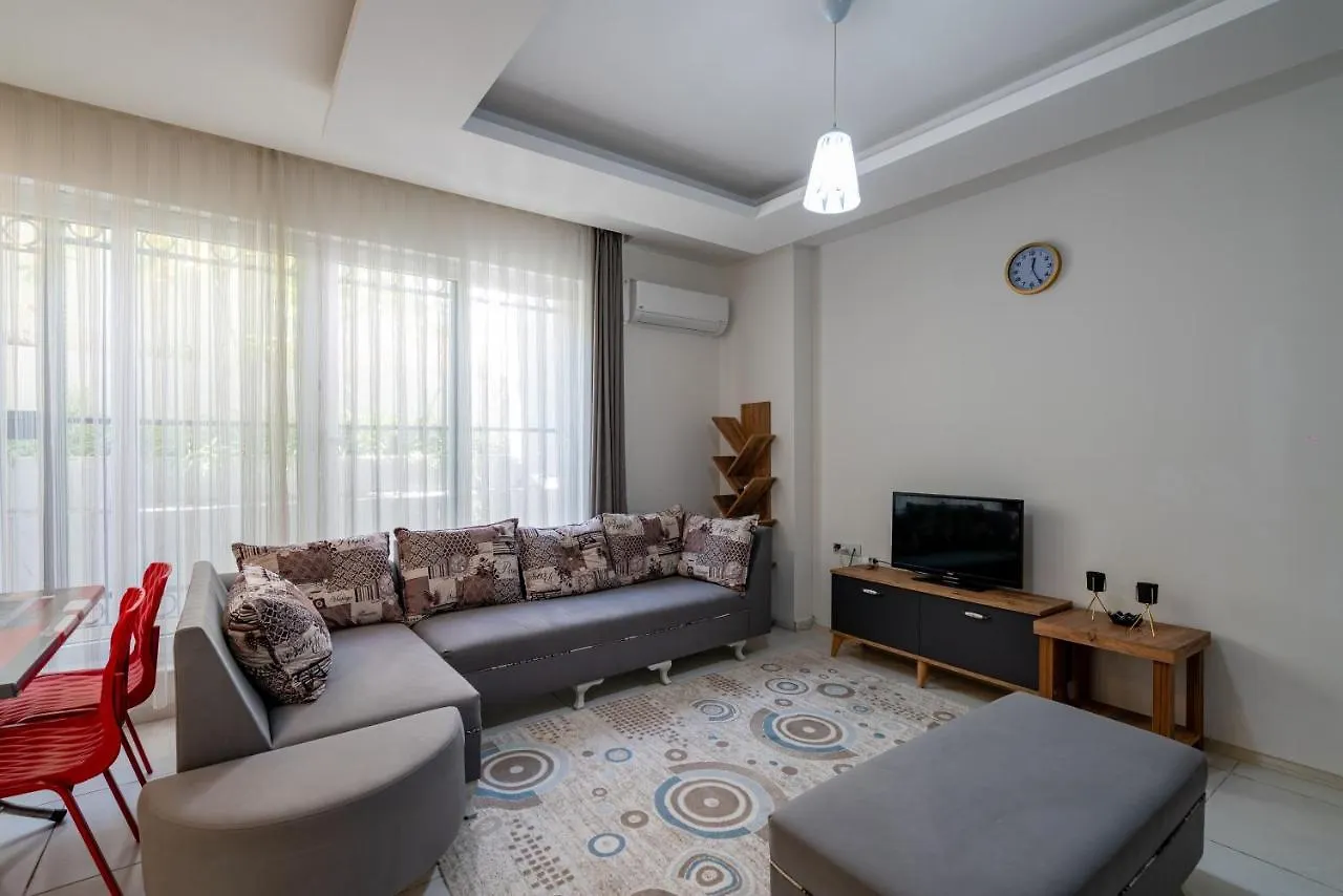 Sare Suites Downtown Анталья Апарт-отель